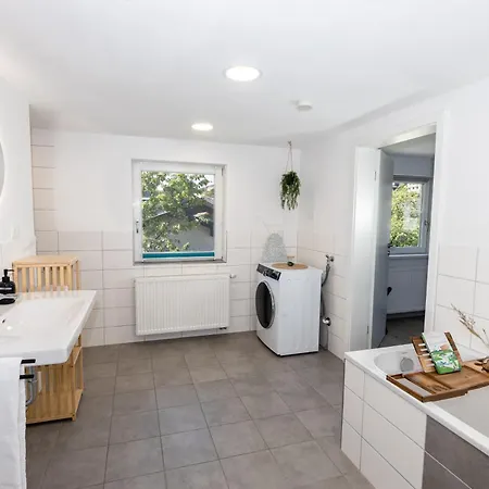 Design-suite Am Bach - 100qm Ruhe, 5 Min Zum Bahnhof & Aktivcard *